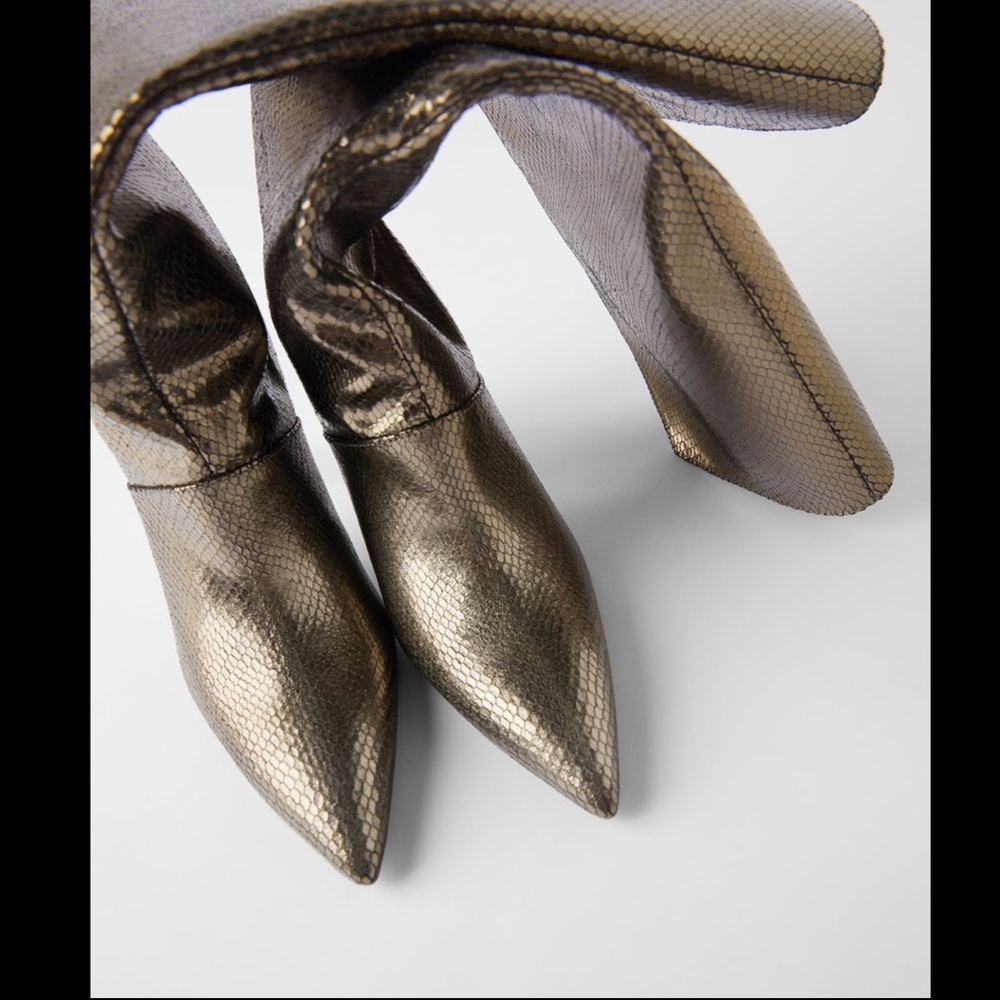 COPY - Zara Boots gold snakeskin blue collection size 6.5 - Picture 4 of 8